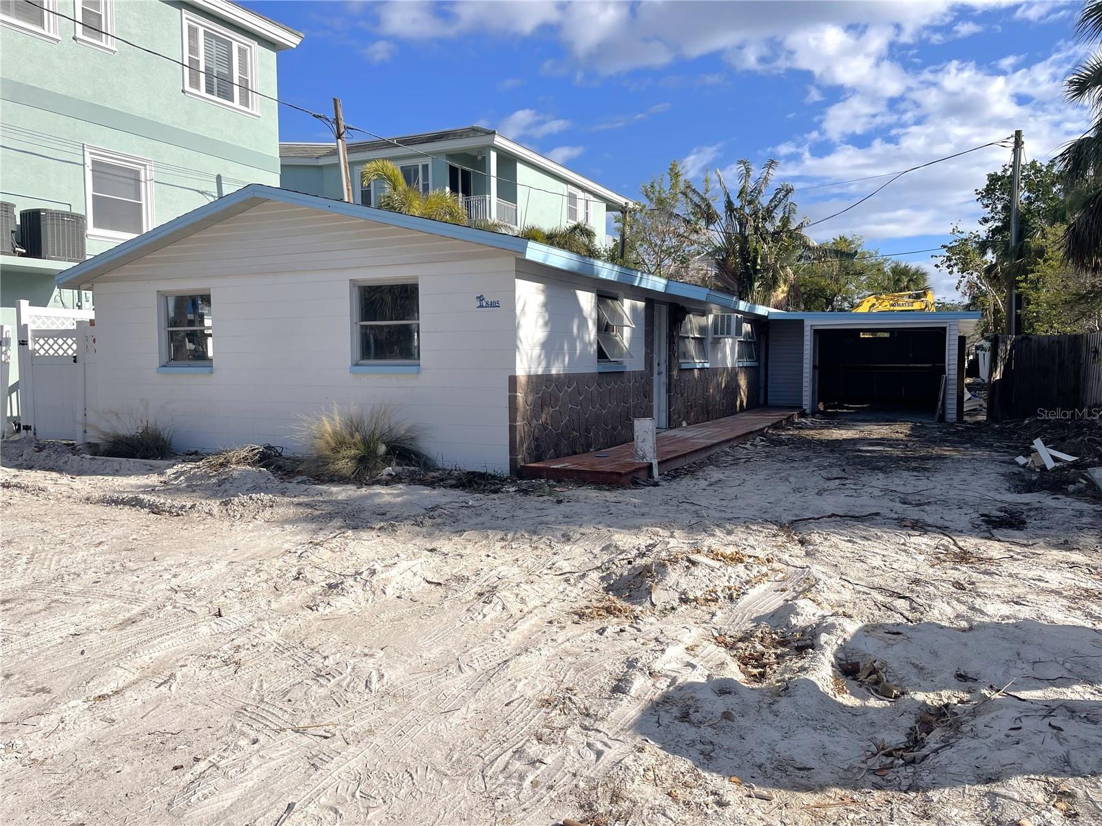 8405 W GULF BLVD, TREASURE ISLAND, FL, 33706