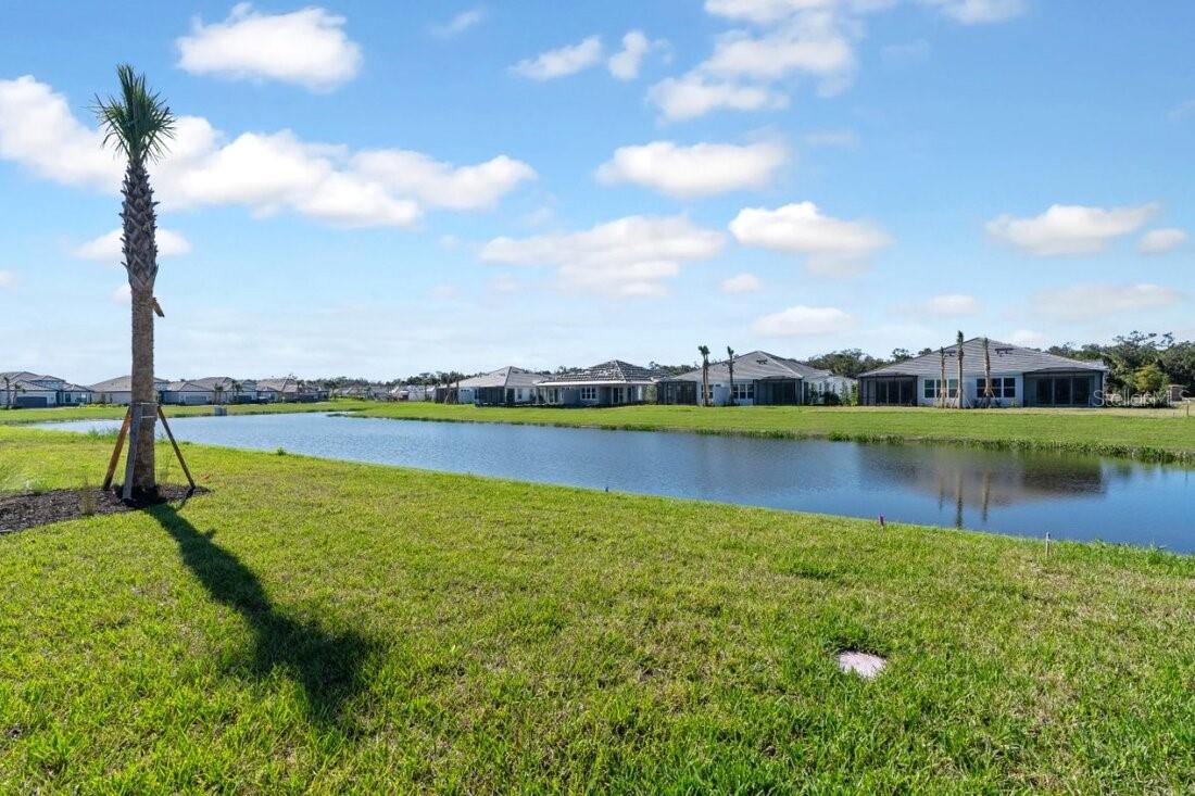 8105 MOONBEAM AVE, SARASOTA, FL, 34241