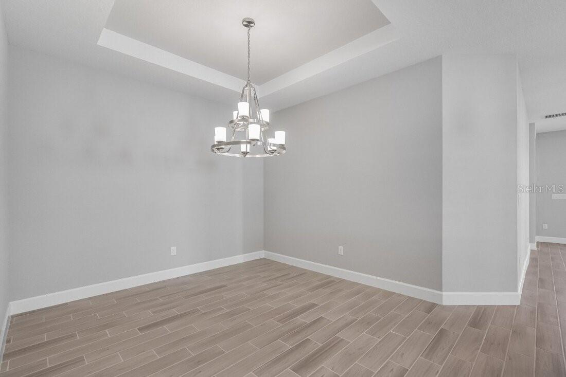 8105 MOONBEAM AVE, SARASOTA, FL, 34241