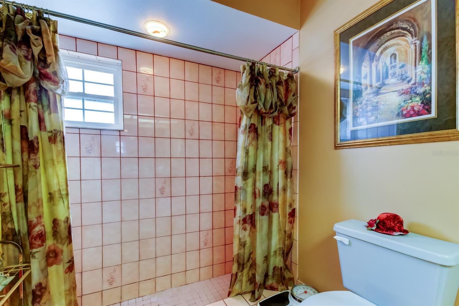 81 GULFWINDS DR, PALM HARBOR, FL, 34683
