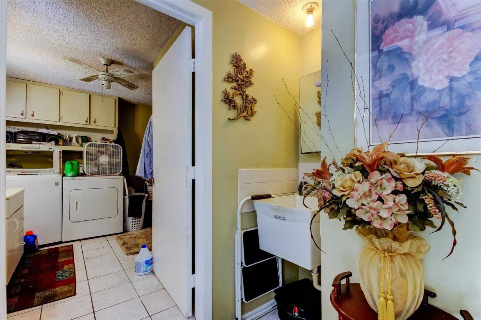 81 GULFWINDS DR, PALM HARBOR, FL, 34683