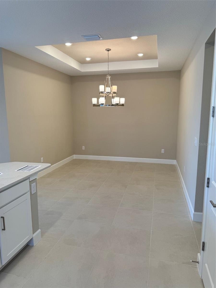 8065 MOONBEAM AVE, SARASOTA, FL, 34241