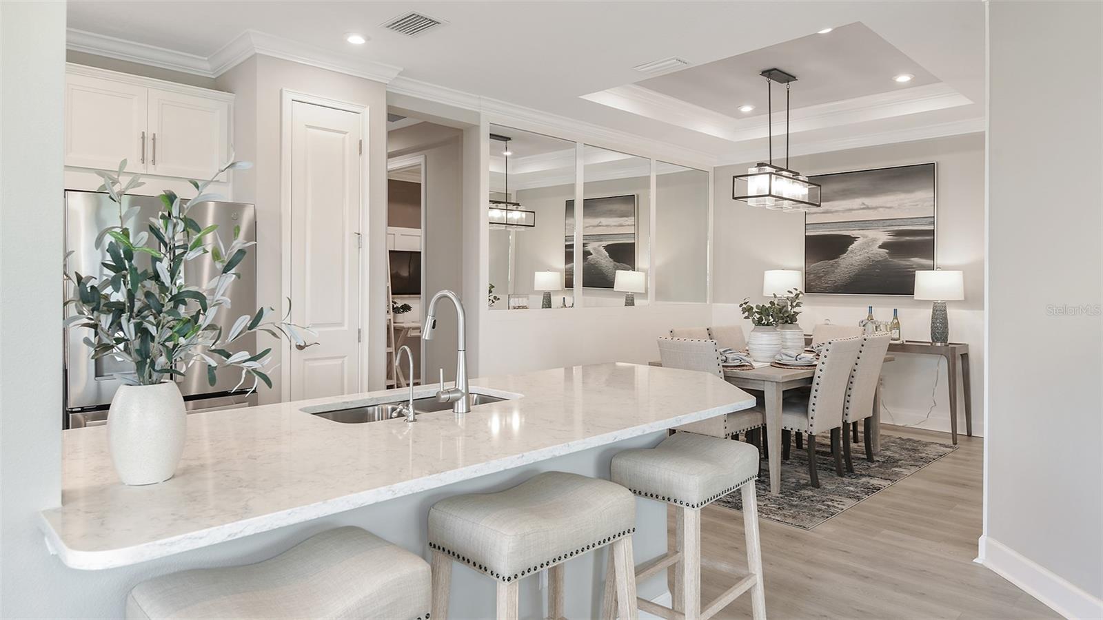 8065 MOONBEAM AVE, SARASOTA, FL, 34241