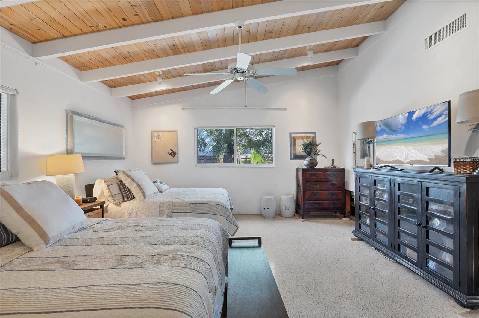540 GREEN DOLPHIN DR S, PLACIDA, FL, 33946