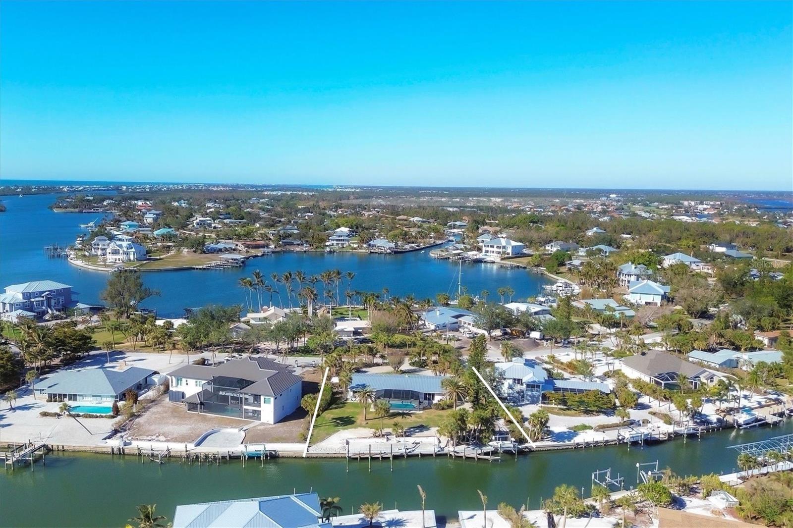 540 GREEN DOLPHIN DR S, PLACIDA, FL, 33946