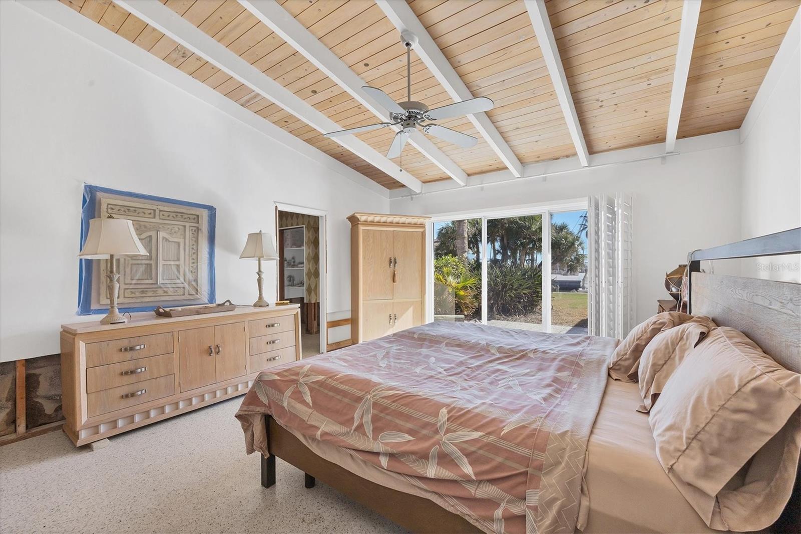 540 GREEN DOLPHIN DR S, PLACIDA, FL, 33946