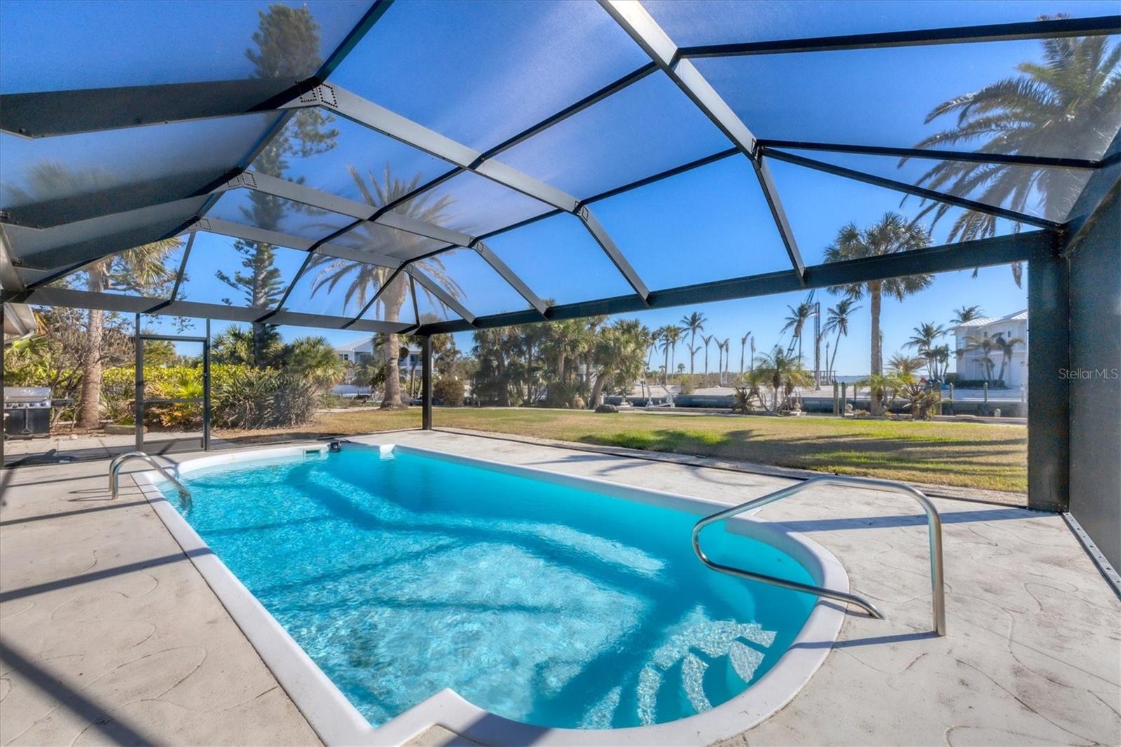 540 GREEN DOLPHIN DR S, PLACIDA, FL, 33946