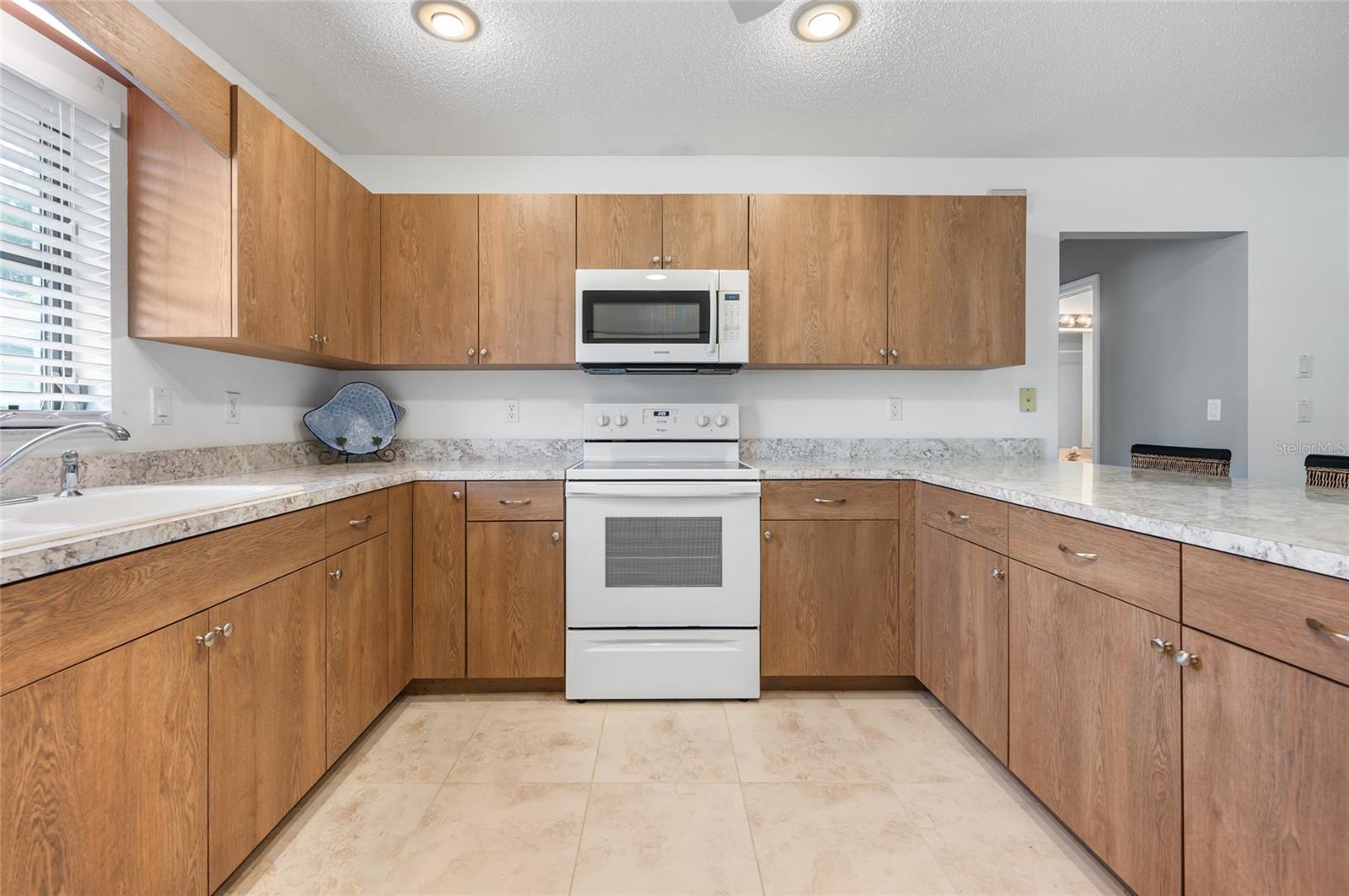 9276 SAN BERNANDINO AVE, ENGLEWOOD, FL, 34224