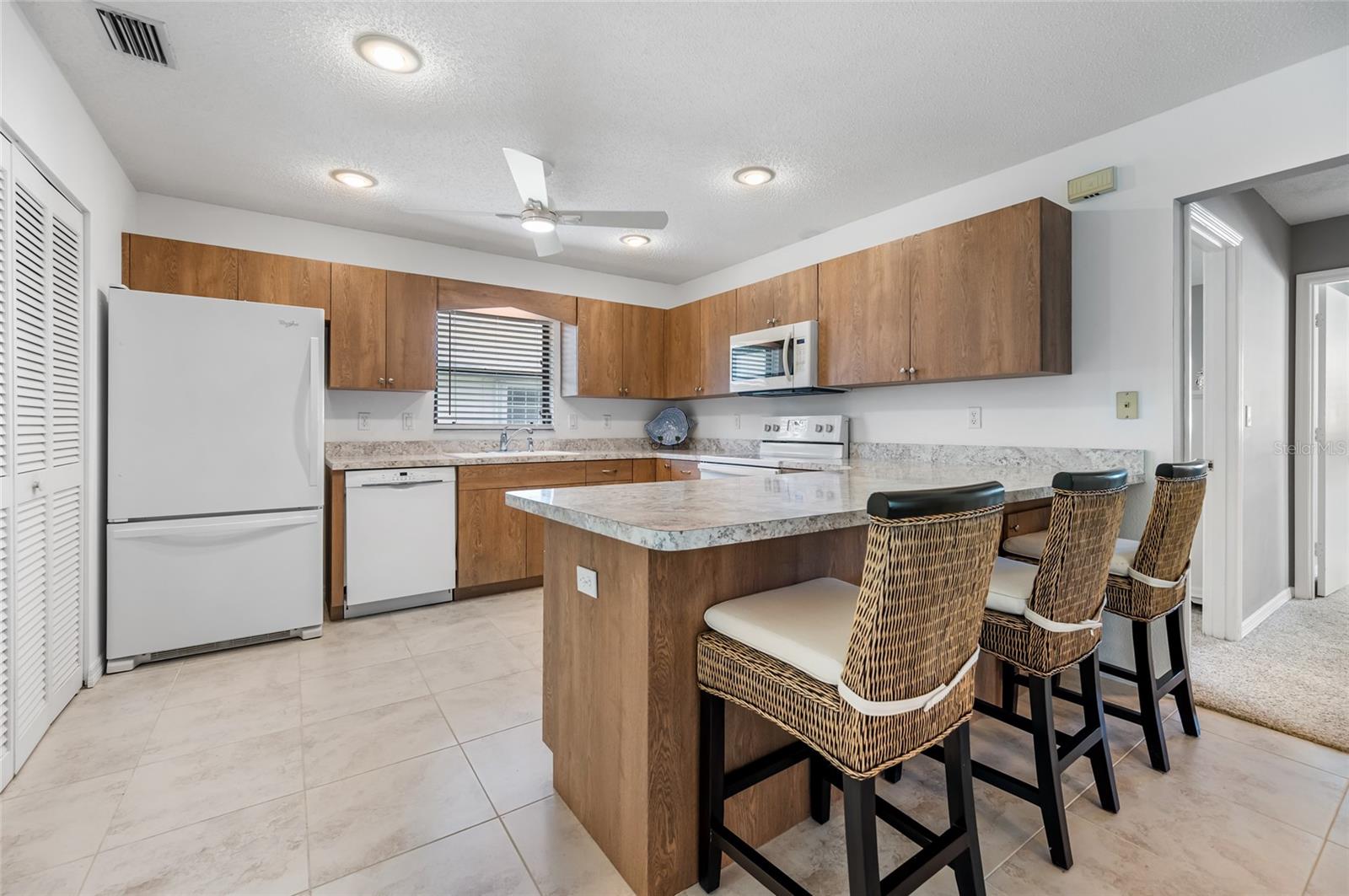 9276 SAN BERNANDINO AVE, ENGLEWOOD, FL, 34224