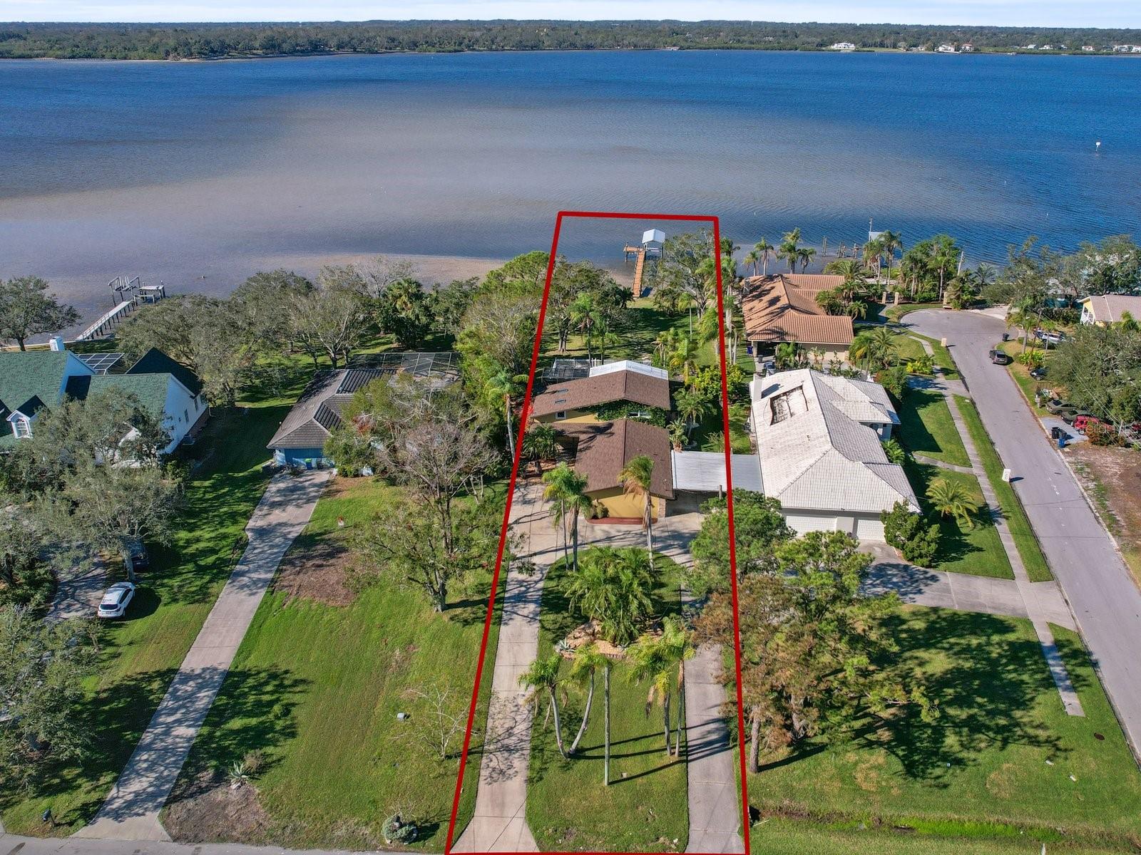 710 SHORE DR E, OLDSMAR, FL, 34677