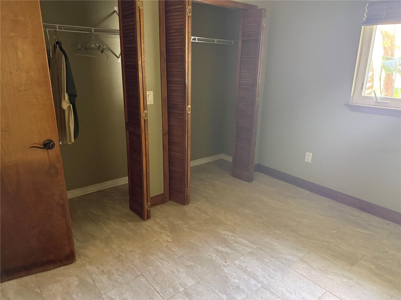710 SHORE DR E, OLDSMAR, FL, 34677