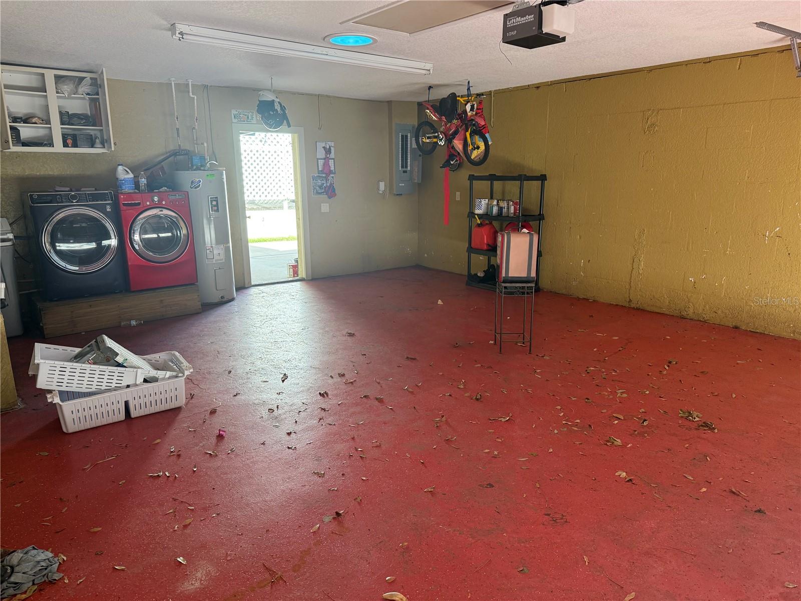 710 SHORE DR E, OLDSMAR, FL, 34677