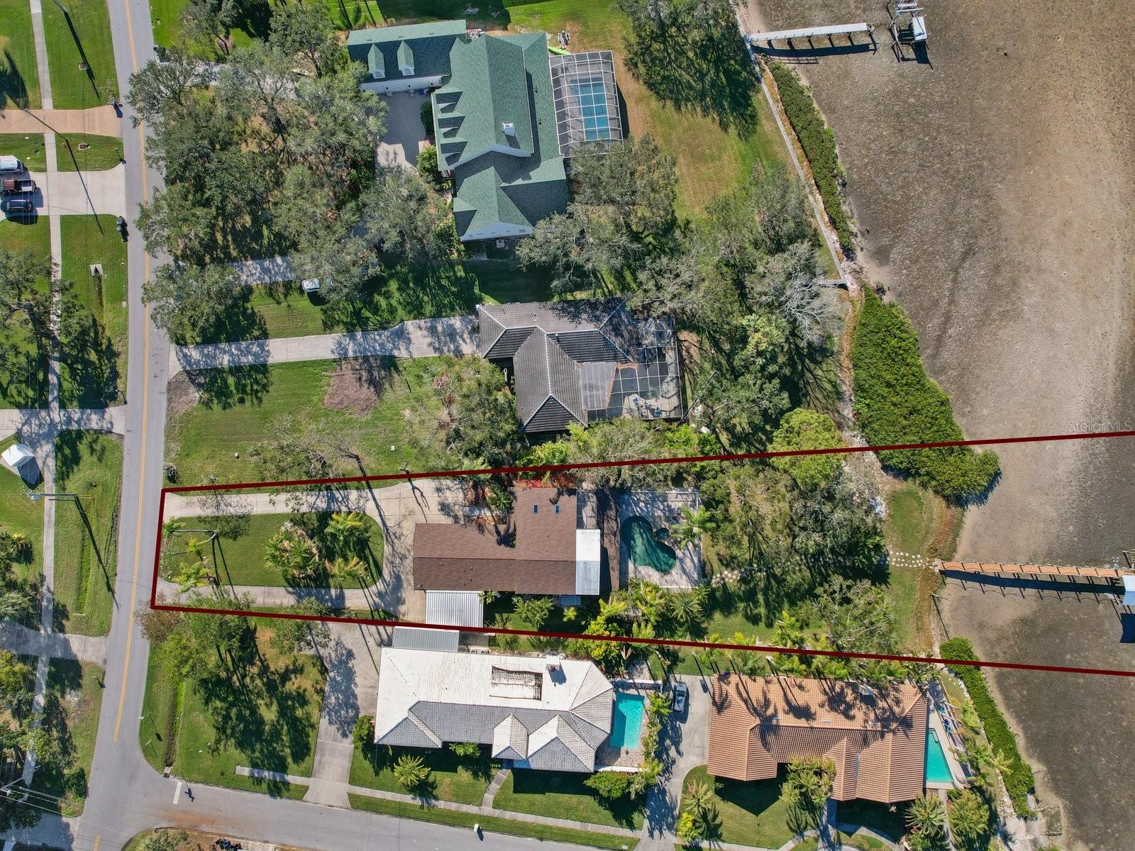 710 SHORE DR E, OLDSMAR, FL, 34677
