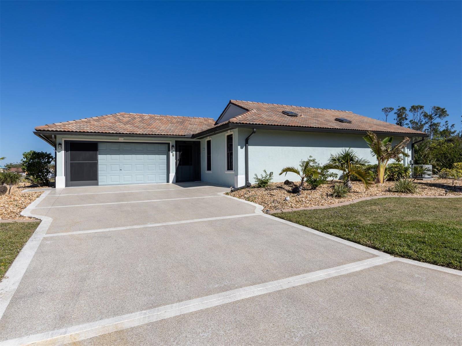 4301 OAK TERRACE CIR, PORT CHARLOTTE, FL, 33953