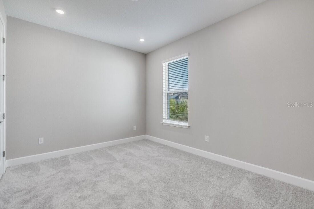 8061 MOONBEAM AVE, SARASOTA, FL, 34241