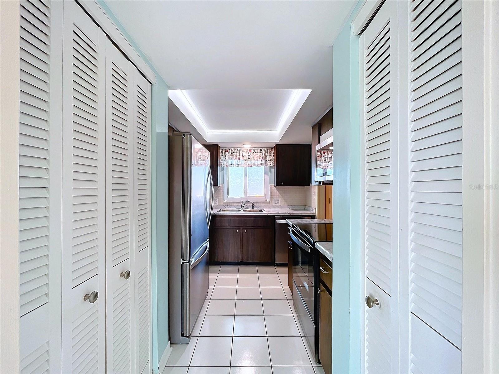 8950 PARK BLVD #605, SEMINOLE, FL, 33777