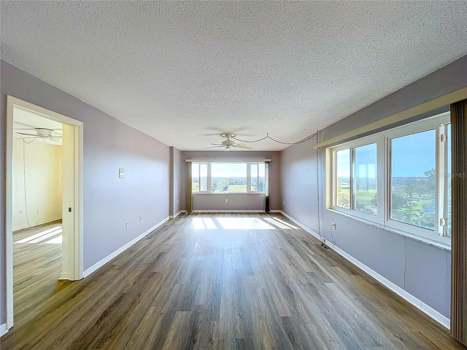8950 PARK BLVD #605, SEMINOLE, FL, 33777