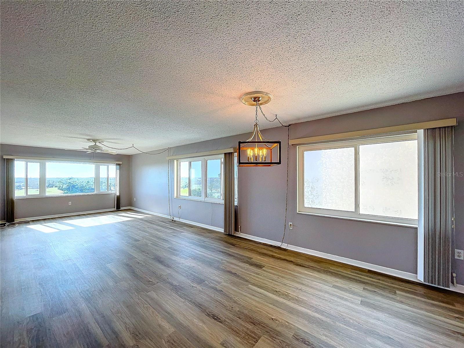 8950 PARK BLVD #605, SEMINOLE, FL, 33777