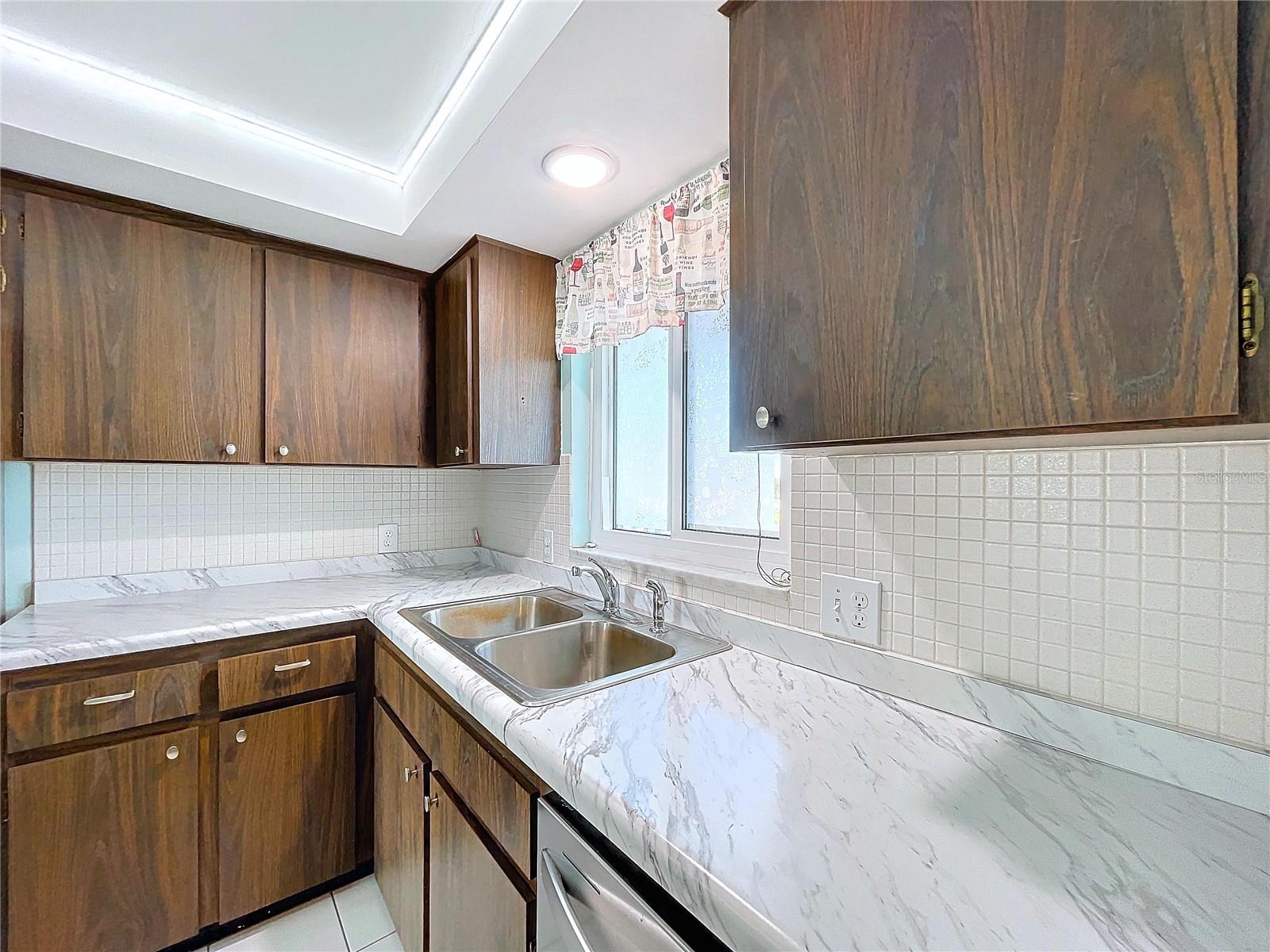 8950 PARK BLVD #605, SEMINOLE, FL, 33777