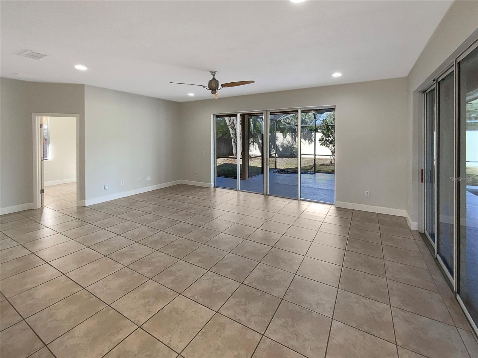 320 RADISSON PL, OVIEDO, FL, 32765