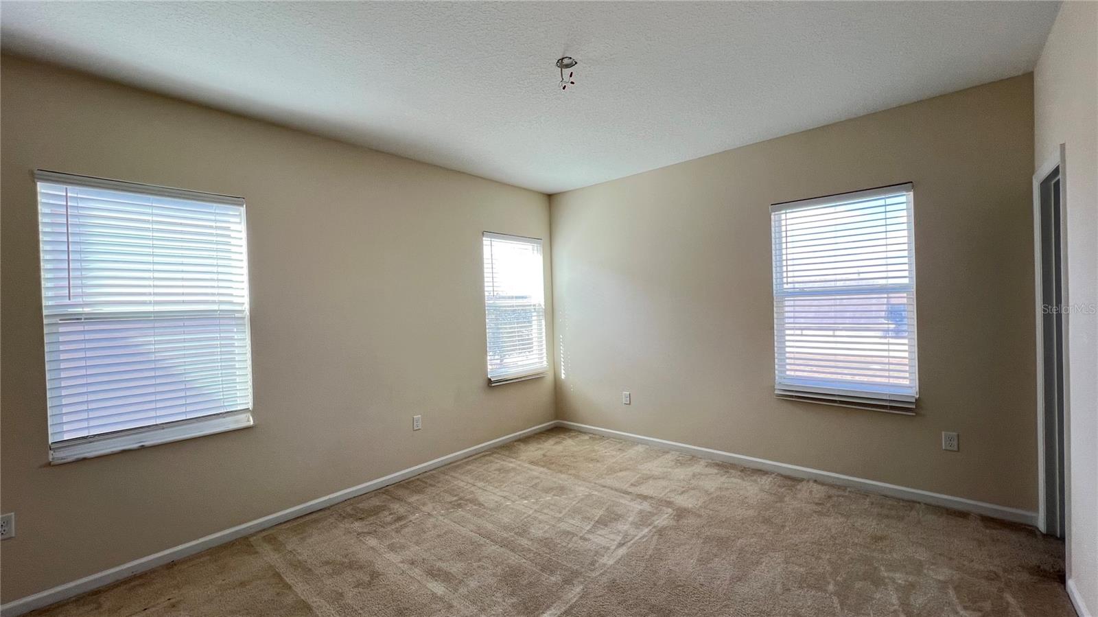 136 BOYDFIELD LN, DAVENPORT, FL, 33837