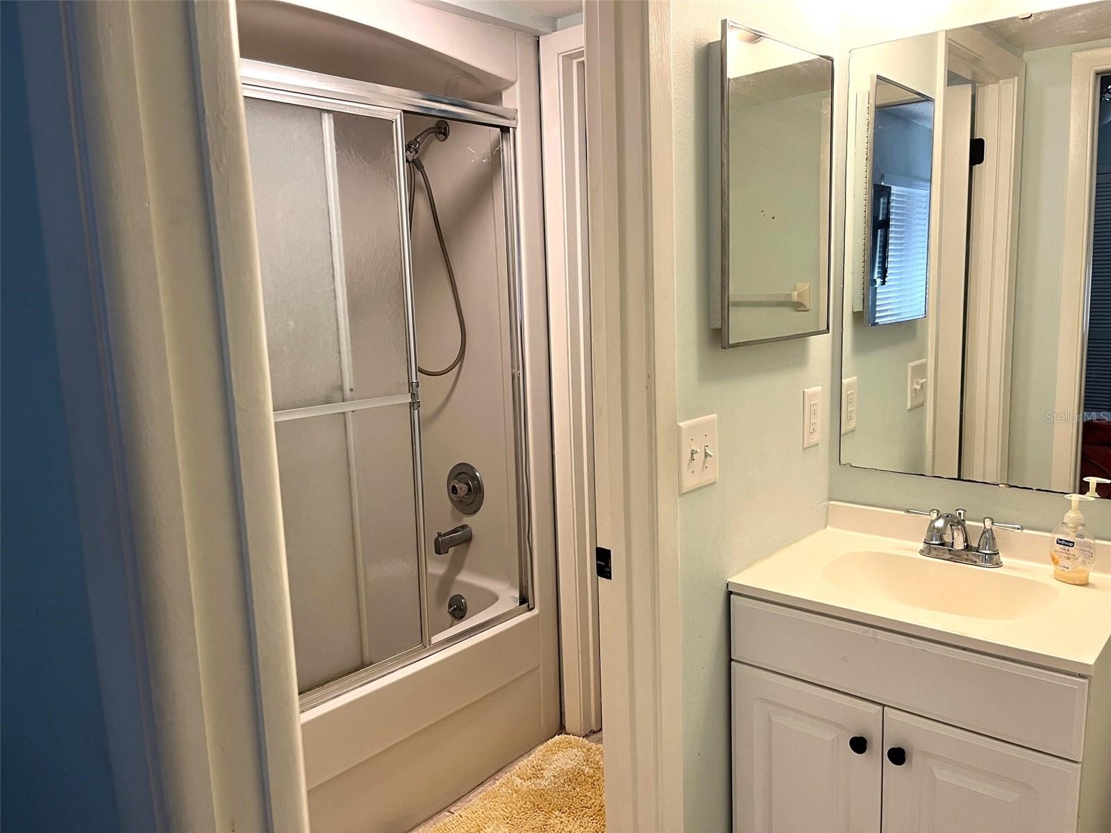 101 N HILL AVE S #7, DELAND, FL, 32724