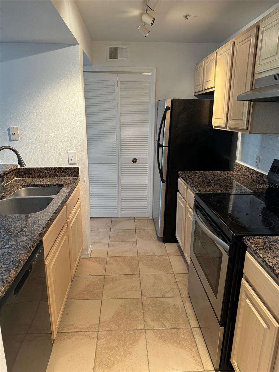 413 SUMMIT RIDGE PL #305, LONGWOOD, FL, 32779