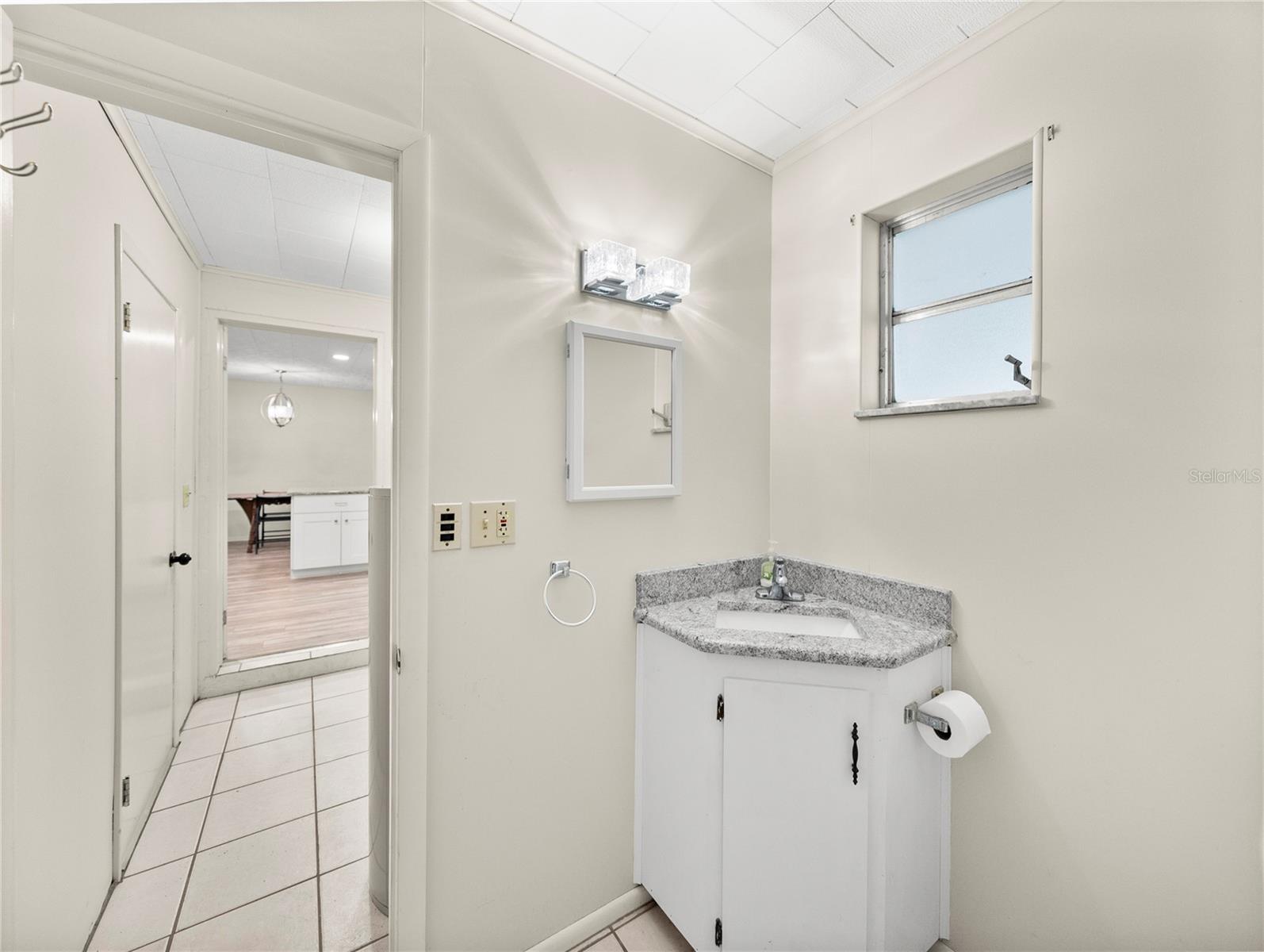 5925 WILSON DR, ZEPHYRHILLS, FL, 33542