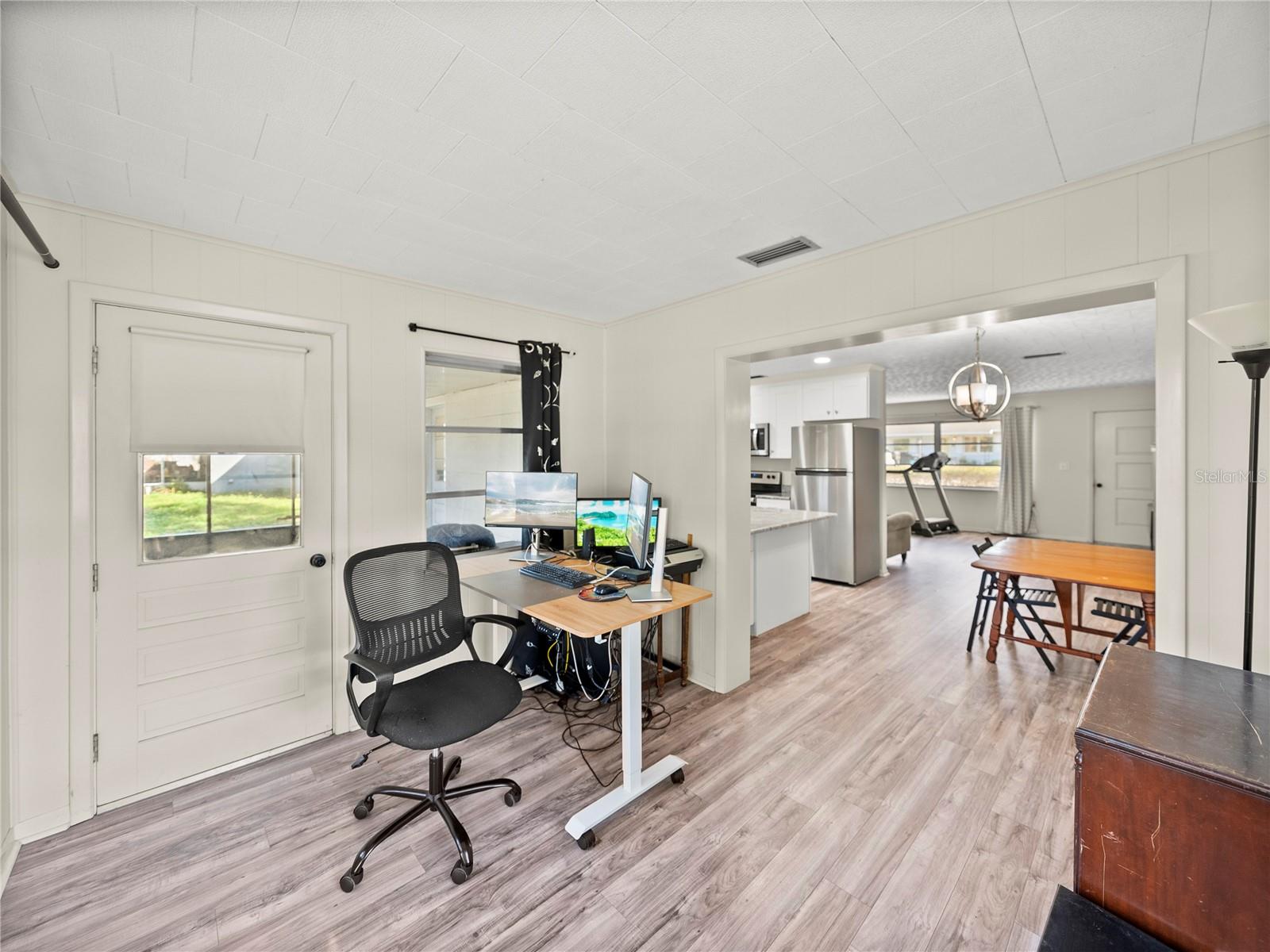 5925 WILSON DR, ZEPHYRHILLS, FL, 33542