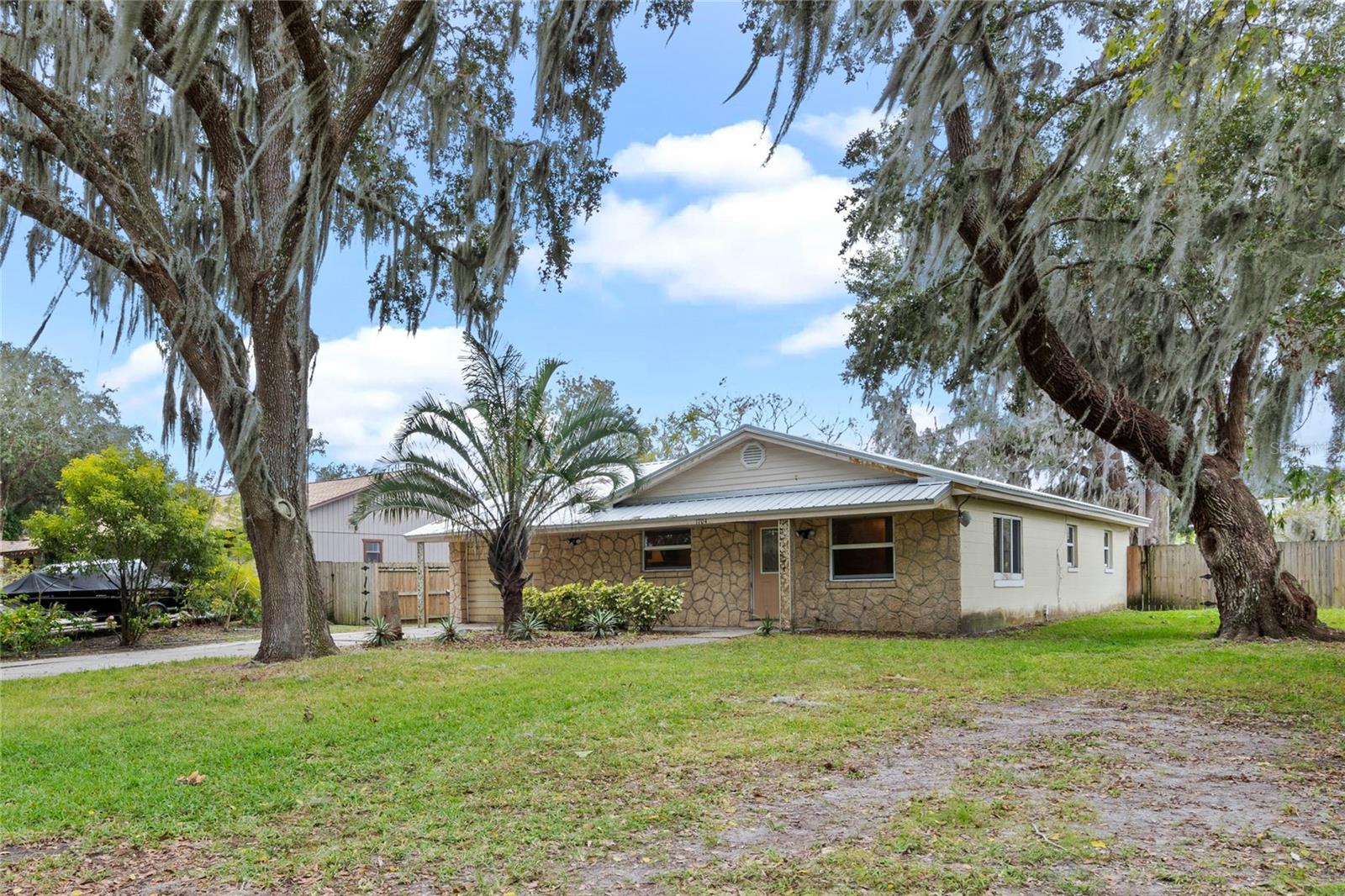 1704 TRAVELERS PALM DR, EDGEWATER, FL, 32132