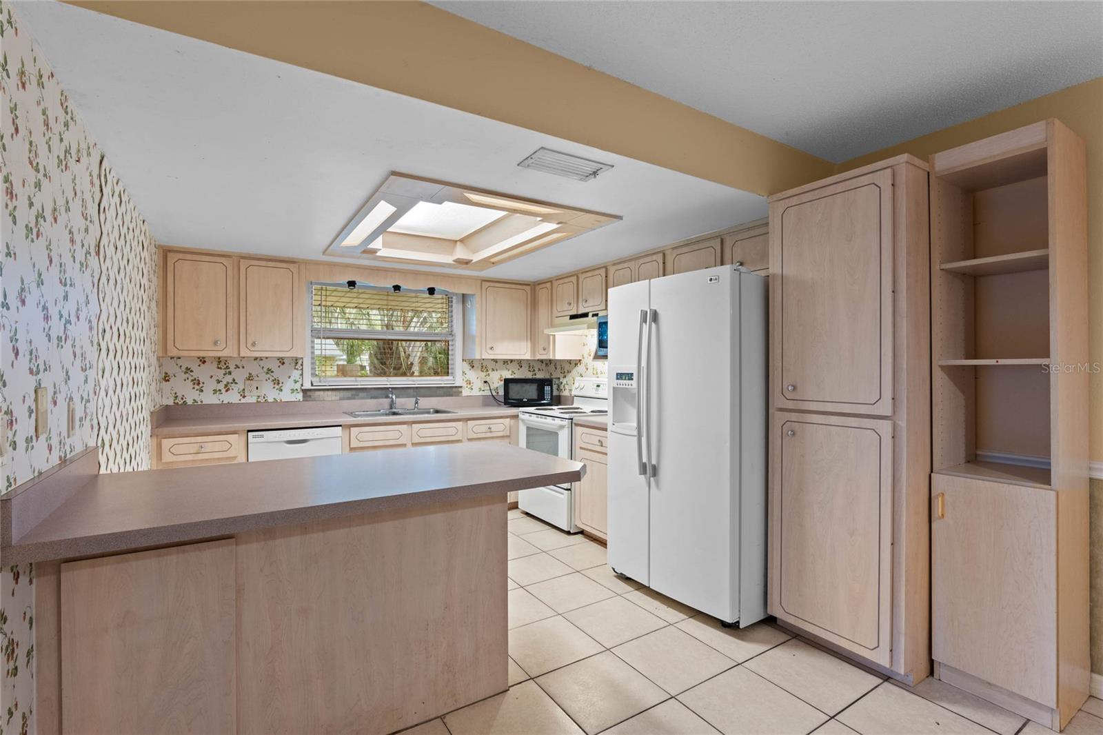 1704 TRAVELERS PALM DR, EDGEWATER, FL, 32132