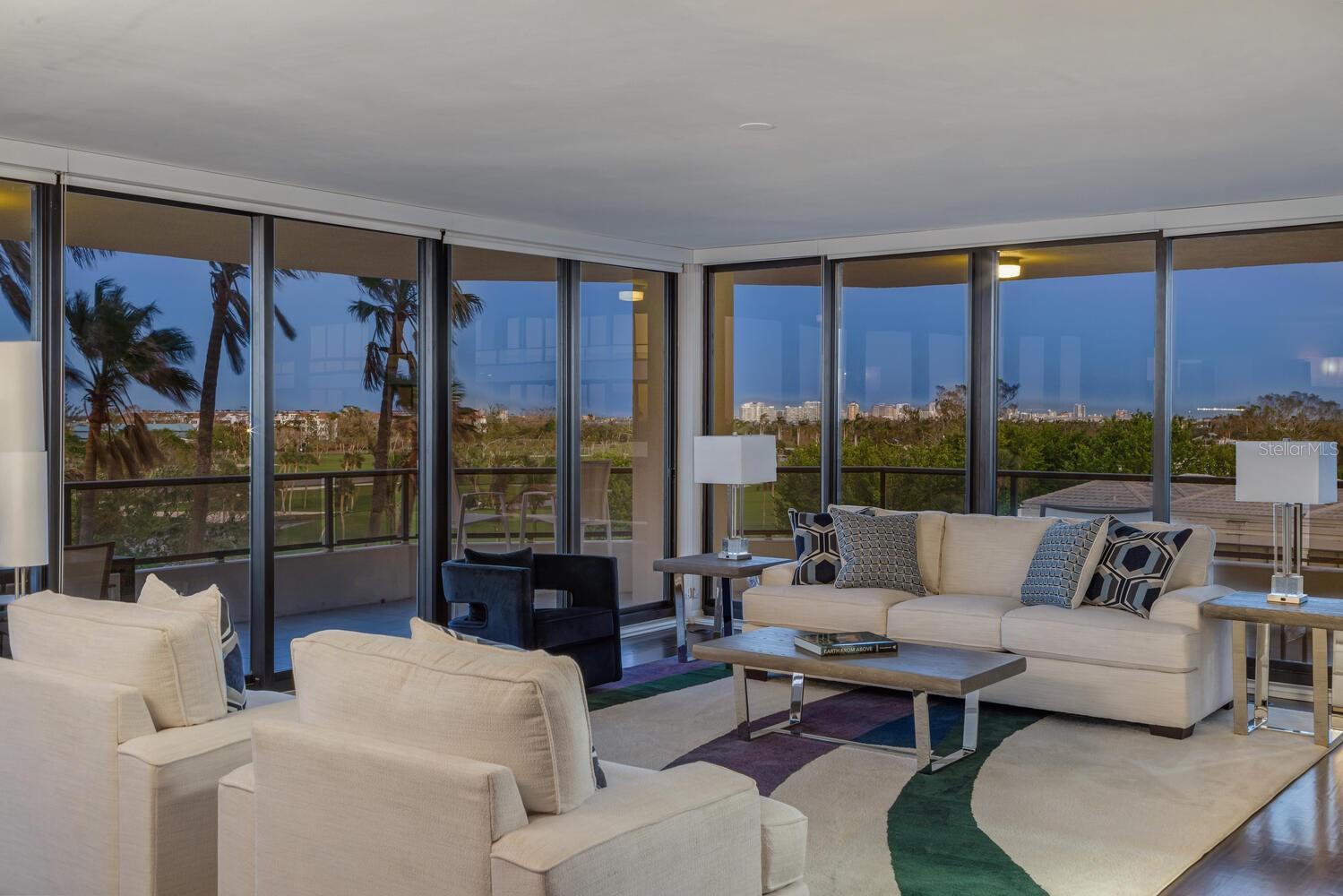 545 SANCTUARY DR #B406, LONGBOAT KEY, FL, 34228