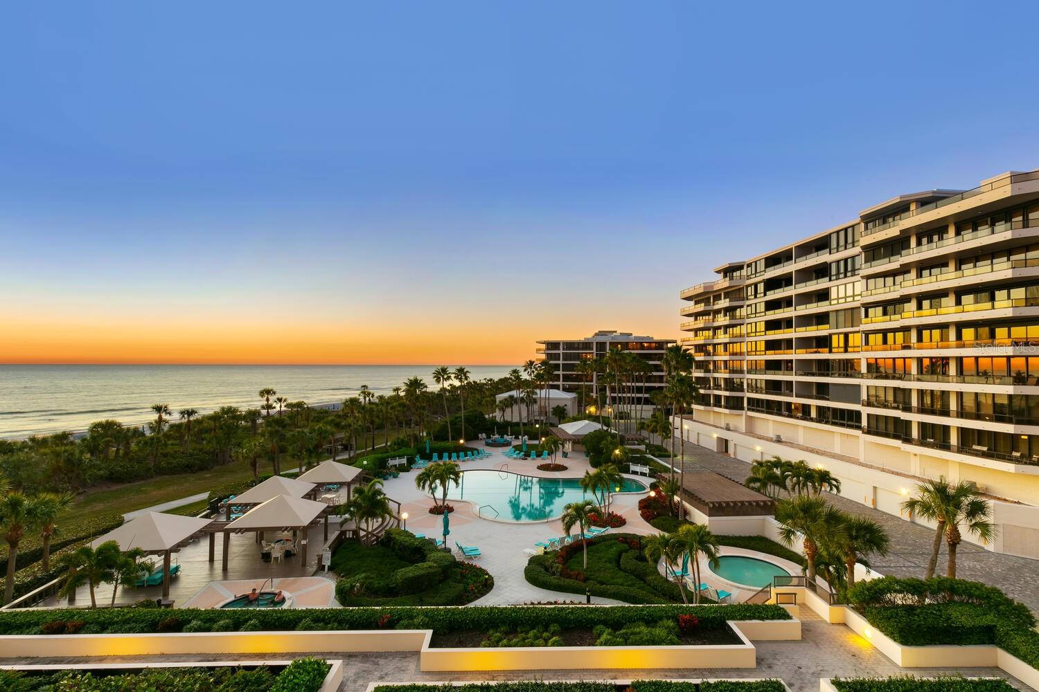 545 SANCTUARY DR #B406, LONGBOAT KEY, FL, 34228