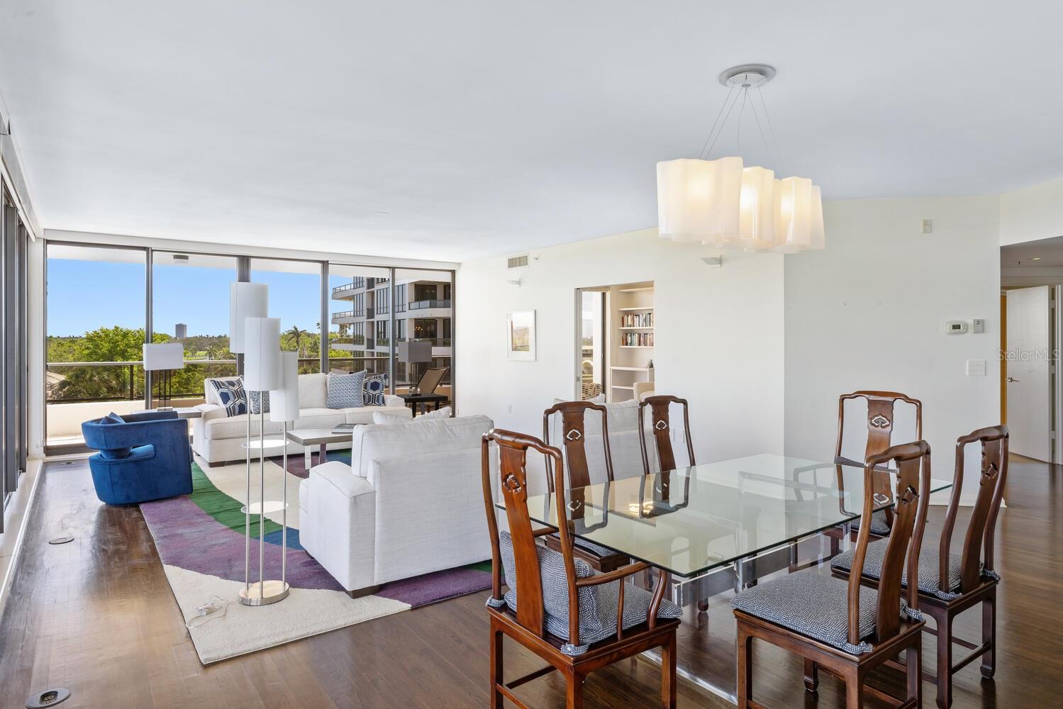 545 SANCTUARY DR #B406, LONGBOAT KEY, FL, 34228
