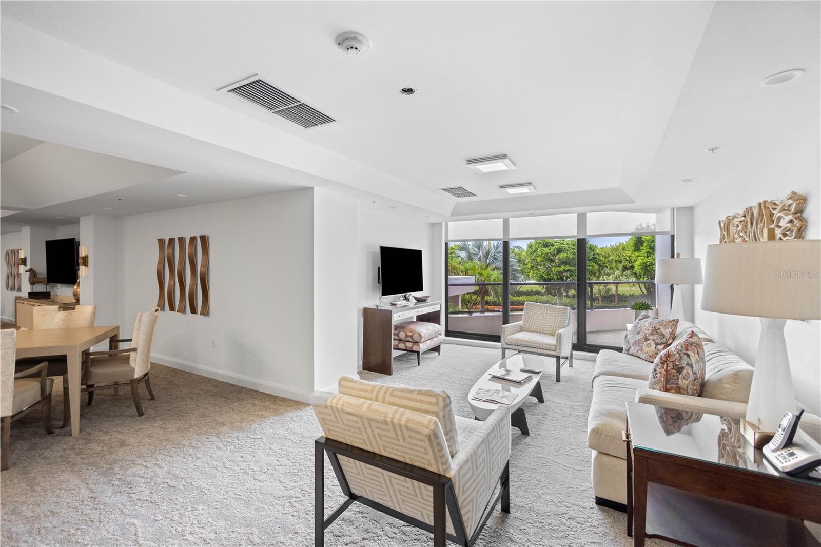 545 SANCTUARY DR #B406, LONGBOAT KEY, FL, 34228