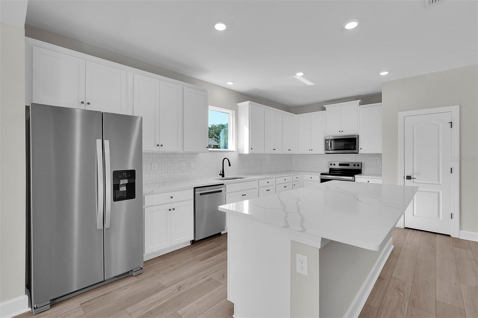 68 FOREST GROVE DR, PALM COAST, FL, 32137