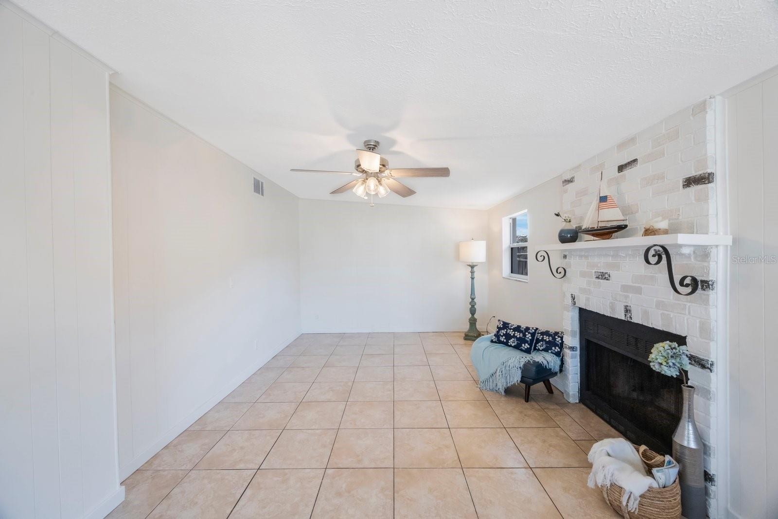 2434 18TH AVE N, ST PETERSBURG, FL, 33713