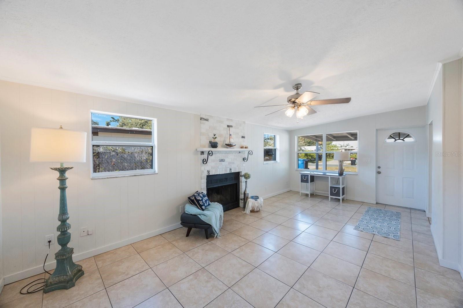 2434 18TH AVE N, ST PETERSBURG, FL, 33713