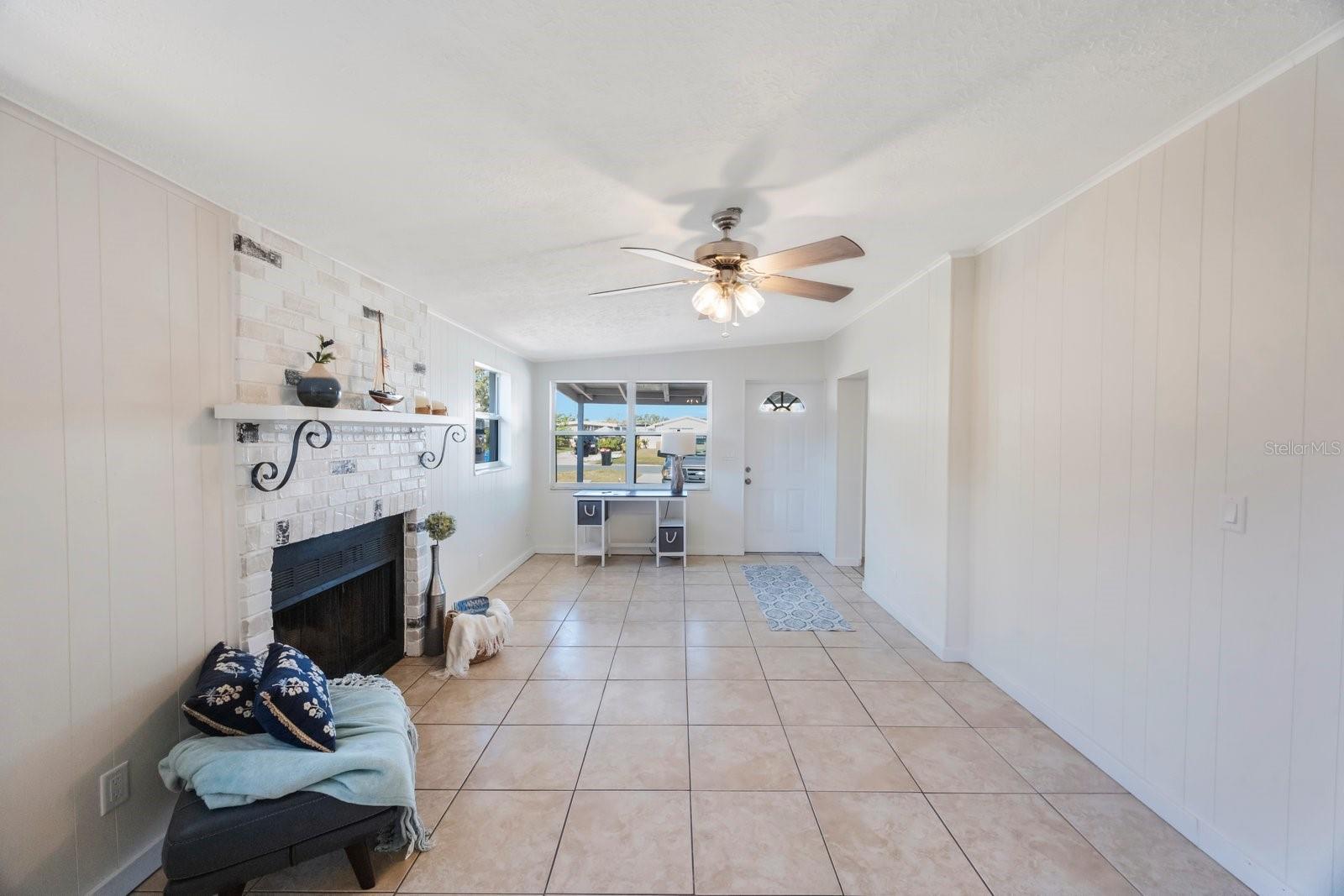 2434 18TH AVE N, ST PETERSBURG, FL, 33713