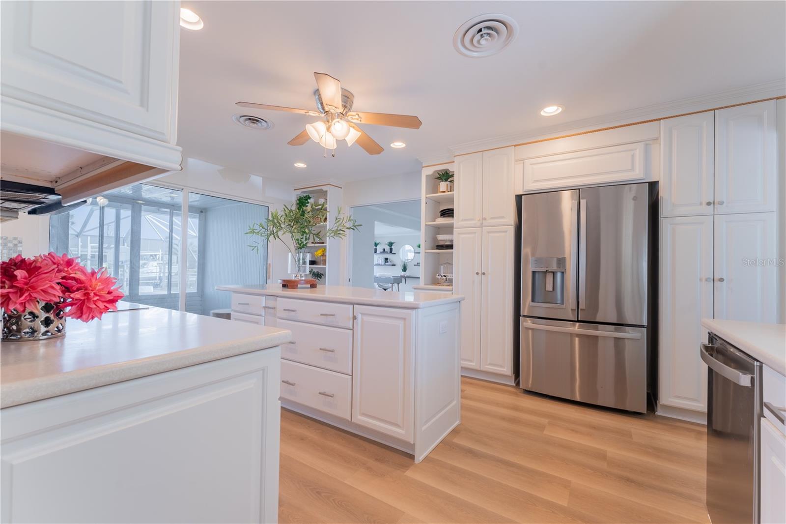 136 REEF RD, SOUTH DAYTONA, FL, 32119