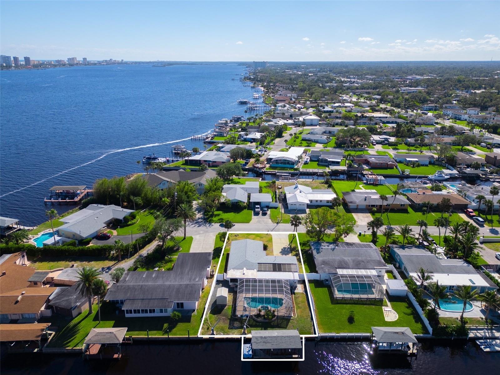 136 REEF RD, SOUTH DAYTONA, FL, 32119