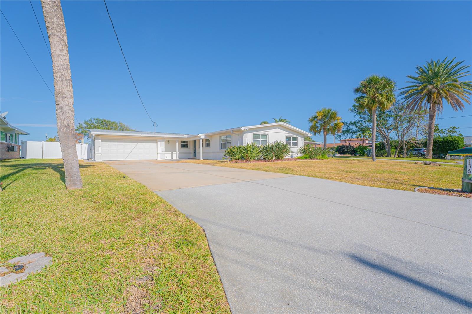 136 REEF RD, SOUTH DAYTONA, FL, 32119