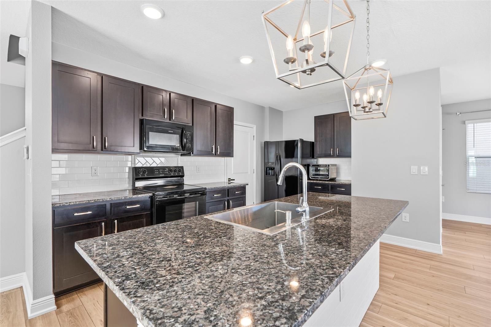 32627 ABBY LAX LN, WESLEY CHAPEL, FL, 33543