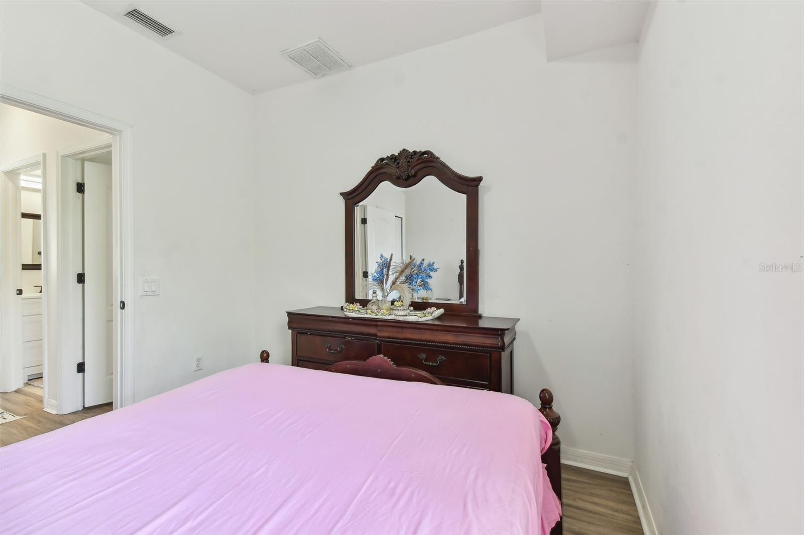 8023 CARRIAGE POINTE DR, GIBSONTON, FL, 33534