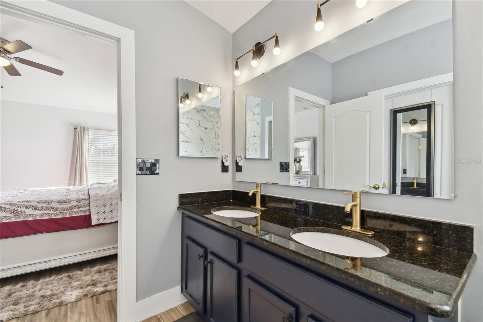 8023 CARRIAGE POINTE DR, GIBSONTON, FL, 33534