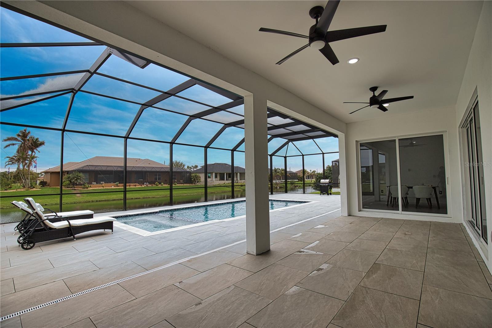 230 W PINE VALLEY LN, ROTONDA WEST, FL, 33947