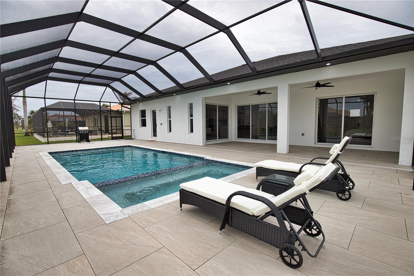 230 W PINE VALLEY LN, ROTONDA WEST, FL, 33947