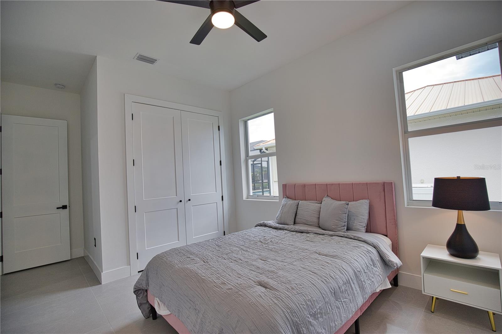 230 W PINE VALLEY LN, ROTONDA WEST, FL, 33947