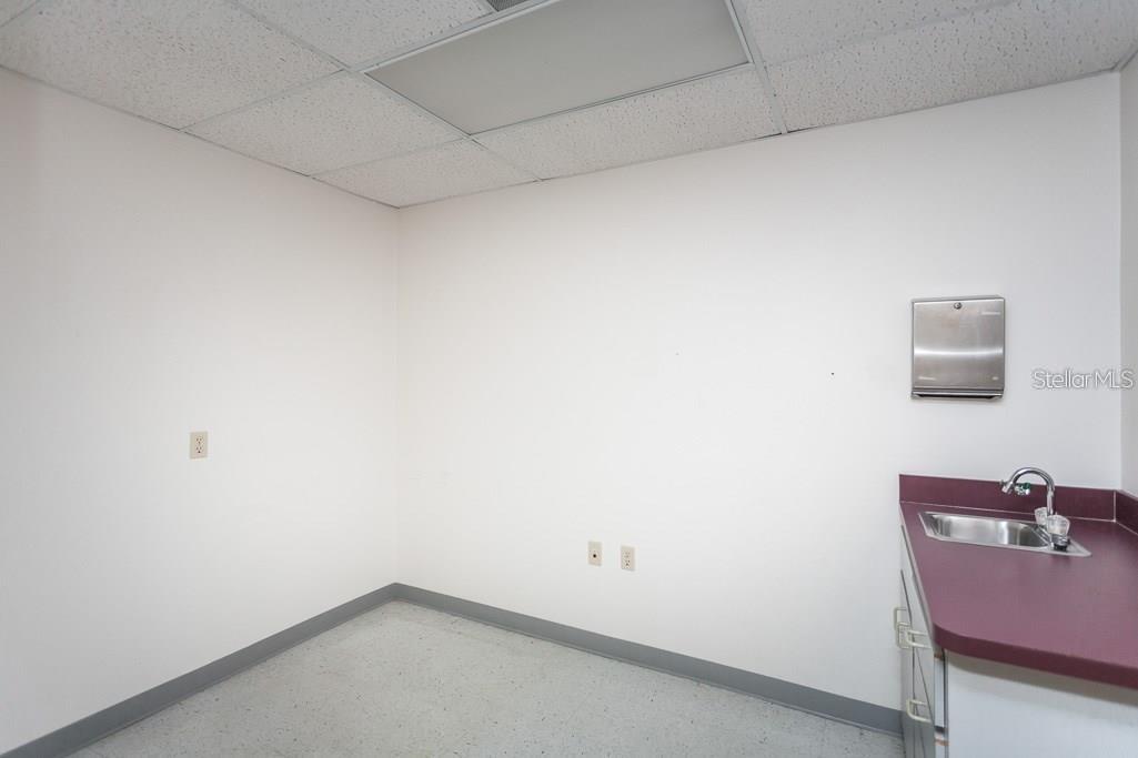 7422 COMMUNITY CT, HUDSON, FL, 34667