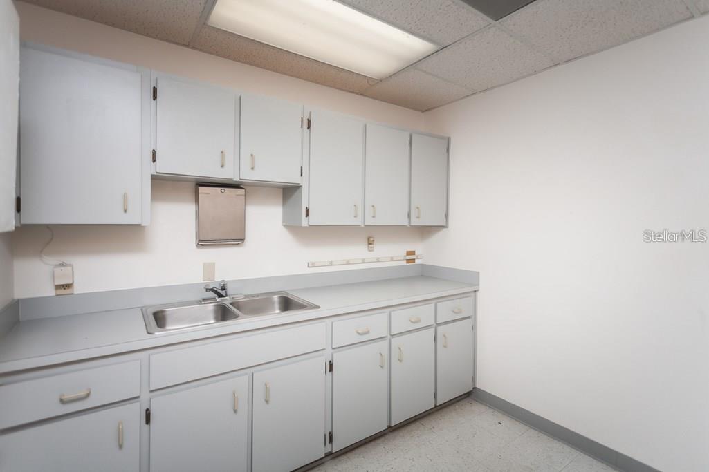 7422 COMMUNITY CT, HUDSON, FL, 34667